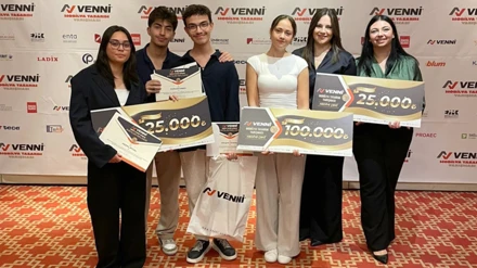 Selçuk Üniversitesi öğrencileri, Mobilya Tasarım Yarışması’nda 3 ödülün sahibi oldu